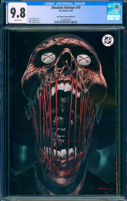 ABSOLUTE BATMAN #19 CGC 9.8 (Glow in the Dark Cover Ltd 800)